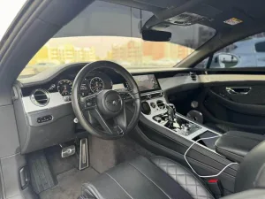 2019 بنتلي كونتيننتال GT W12