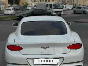 2019 بنتلي كونتيننتال GT W12