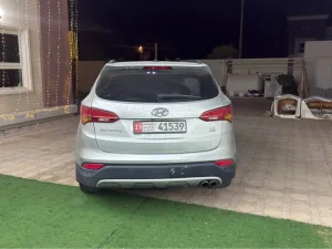2016 هيونداي سانتا في Premier