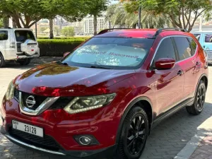 2015 نيسان اكس تريل ST