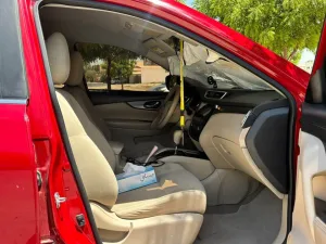 2015 نيسان اكس تريل ST