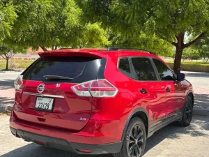 2015 نيسان اكس تريل ST
