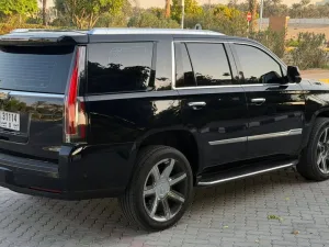 2016 كاديلاك اسكاليد Premium
