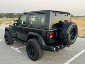 2018 جييب رانجلر Sahara Altitude