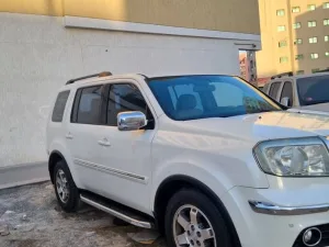 2013 هوندا بايلوت Special Edition