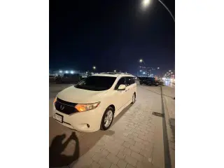 2011 Nissan Quest في Ajman سيارة مستعملة