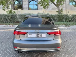 2018 اودي آي ٣ Premium
