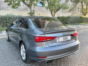2018 اودي آي ٣ Premium