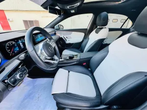 2022 مرسيدس-بنز الفئة - A A220 Sedan