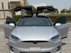 2018 تسلا X موديل AWD
