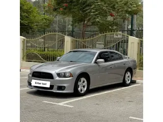 2014 Dodge Charger في Dubai سيارة مستعملة