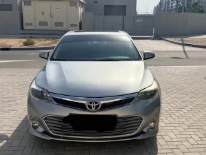 2015 تويوتا افالون S