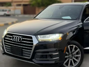 2018 اودي كيو٧ Premium Plus