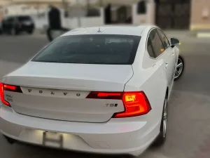 2018 فولفو آس٩٠