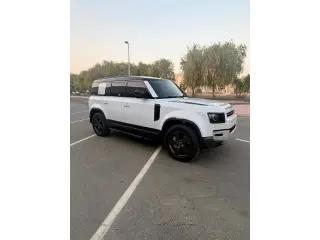 2022 Land Rover Defender في Sharjah سيارة مستعملة