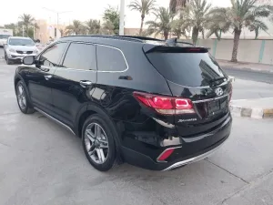 2017 هيونداي سانتا في Limited
