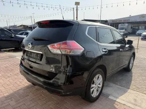 2017 نيسان اكس تريل S