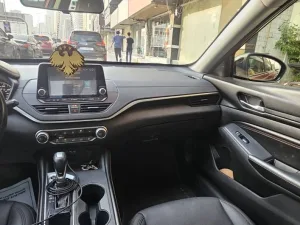 2021 نيسان آلتيما SR