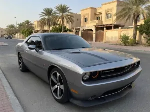 2011 دودج شالنجر SRT8