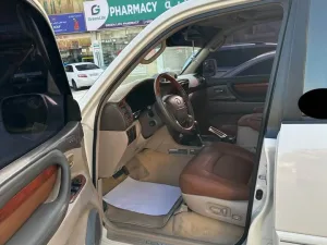 2000 لكزس أل أكس ٤٧٠ No Trim