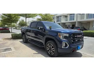 2019 GMC Sierra في Dubai سيارة مستعملة