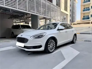 2020 Ford EcoSport في Dubai سيارة مستعملة