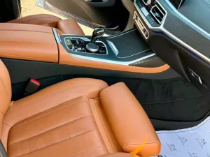 2022 بي أم دابليو اكس - 7 xDrive40i