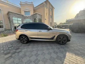 2019 بي أم دابليو اكس - 5 sDrive40i s