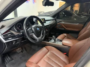 2016 بي أم دابليو اكس - 5 sDrive40i s