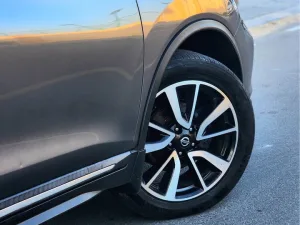 2020 نيسان روج SL