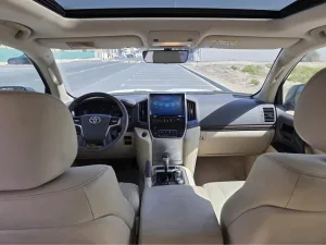 2019 تويوتا لاند كروزر Grand Touring