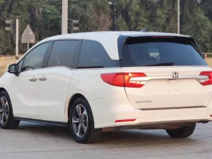 2019 هوندا أوديسي EX