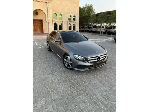 2017 مرسيدس-بنز الفئة - E E300