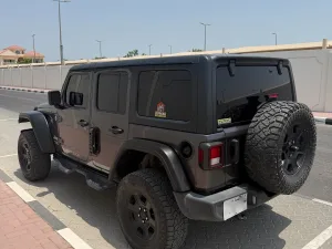 2020 جييب رانجلر انليميتد Sport