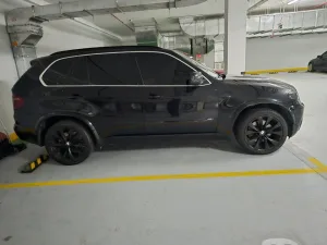2009 بي أم دابليو اكس - 5 M50i