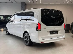 2026 مرسيدس-بنز الفئة - V V250 Falcon Edition
