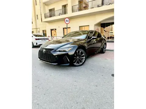 2021 لكزس اي اس IS 350