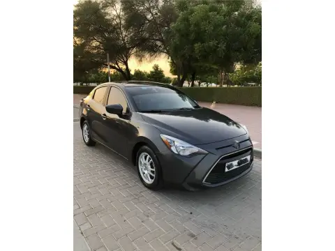 2017 تويوتا ياريس Design