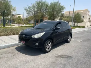 2013 Hyundai Tucson في Abu Dhabi سيارة مستعملة