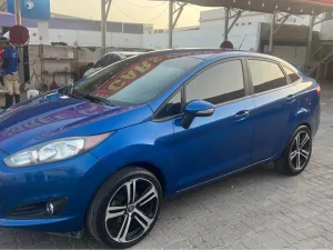 2019 فورد فيستا S
