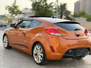 2013 هيونداي فوليستر standard