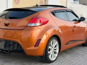 2013 هيونداي فوليستر standard