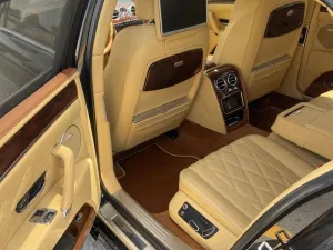 2014 بنتلي فلاينج سبير Mulliner