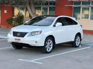 2012 Lexus RX في Abu Dhabi سيارة مستعملة