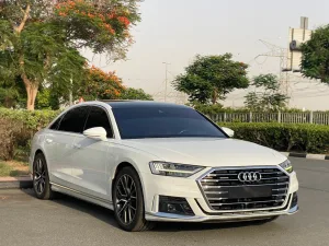 2019 اودي آي ٨ quattro 60 TFSI
