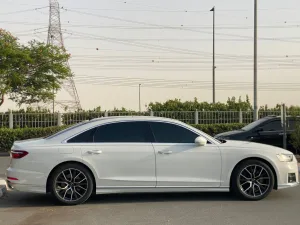 2019 اودي آي ٨ quattro 60 TFSI