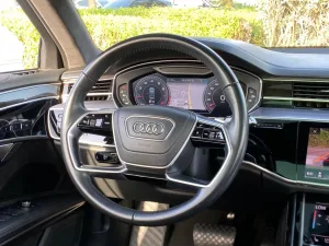 2019 اودي آي ٨ quattro 60 TFSI