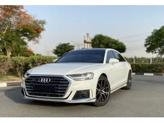 2019 Audi A8 في Dubai سيارة مستعملة