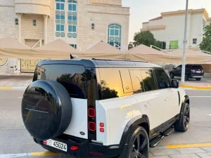 2023 لاند روفر ديفندر 110 X-Dynamic HSE