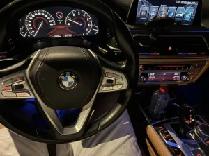 2017 بي أم دابليو الفئة - 7 740i